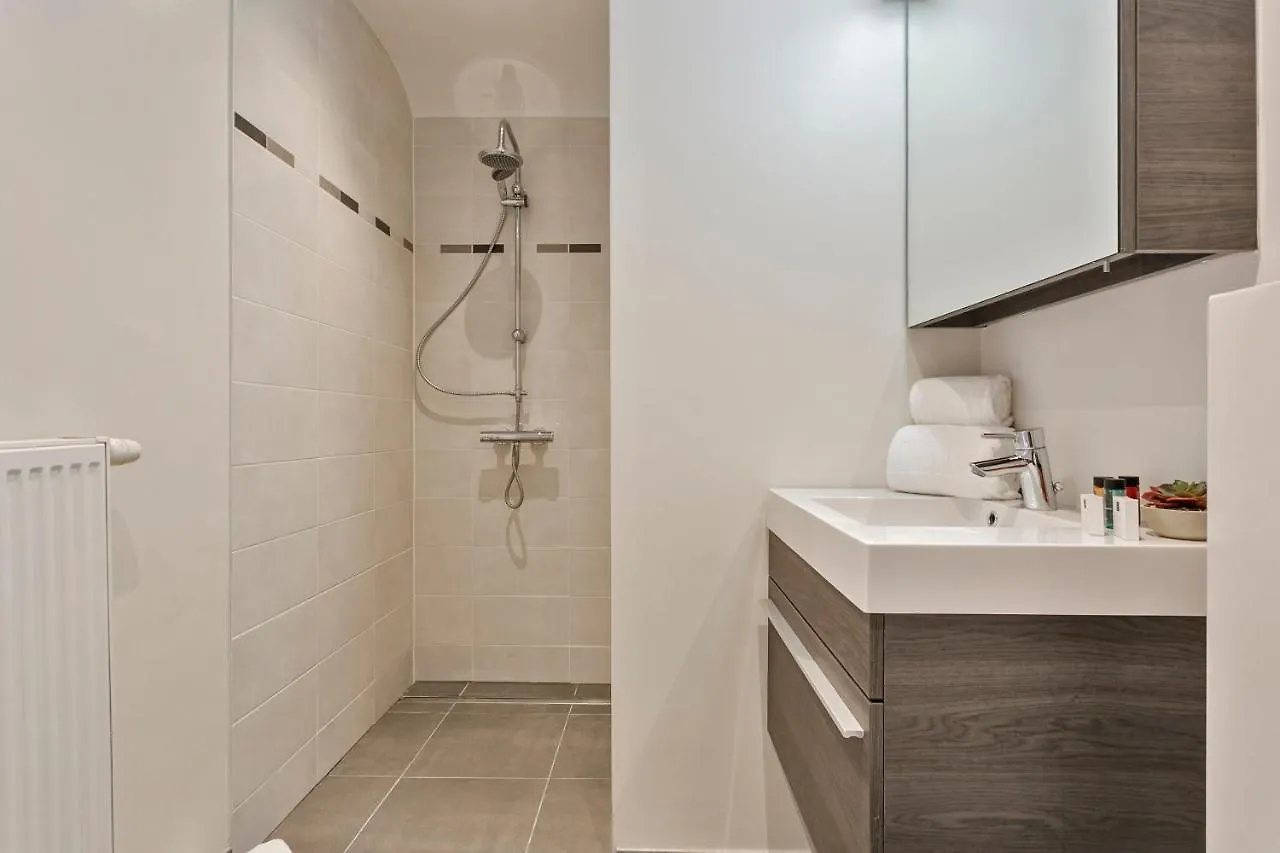 Unique 3-Bedroom Apartment With Parking In The Heart Of Oostende Bélgica
